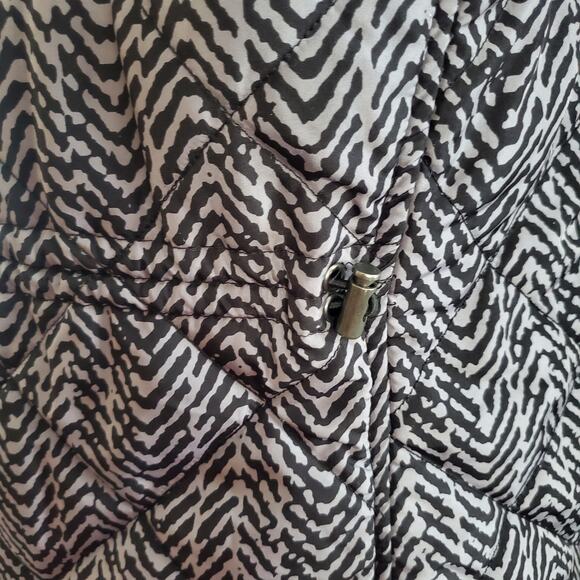 Croft & Barrow Women's Patterned Lightweight Puffer Vest S - Picture 6 of 9